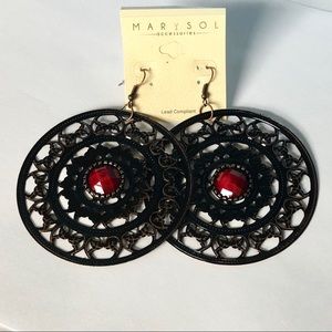 💰3/$15 Large boho style earring with cabochon M85